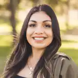 Contact Stephanie Leon